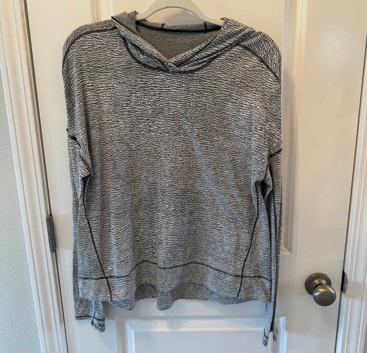 Lululemon Squad Goals Hoodie Women’s Size 10 Gray