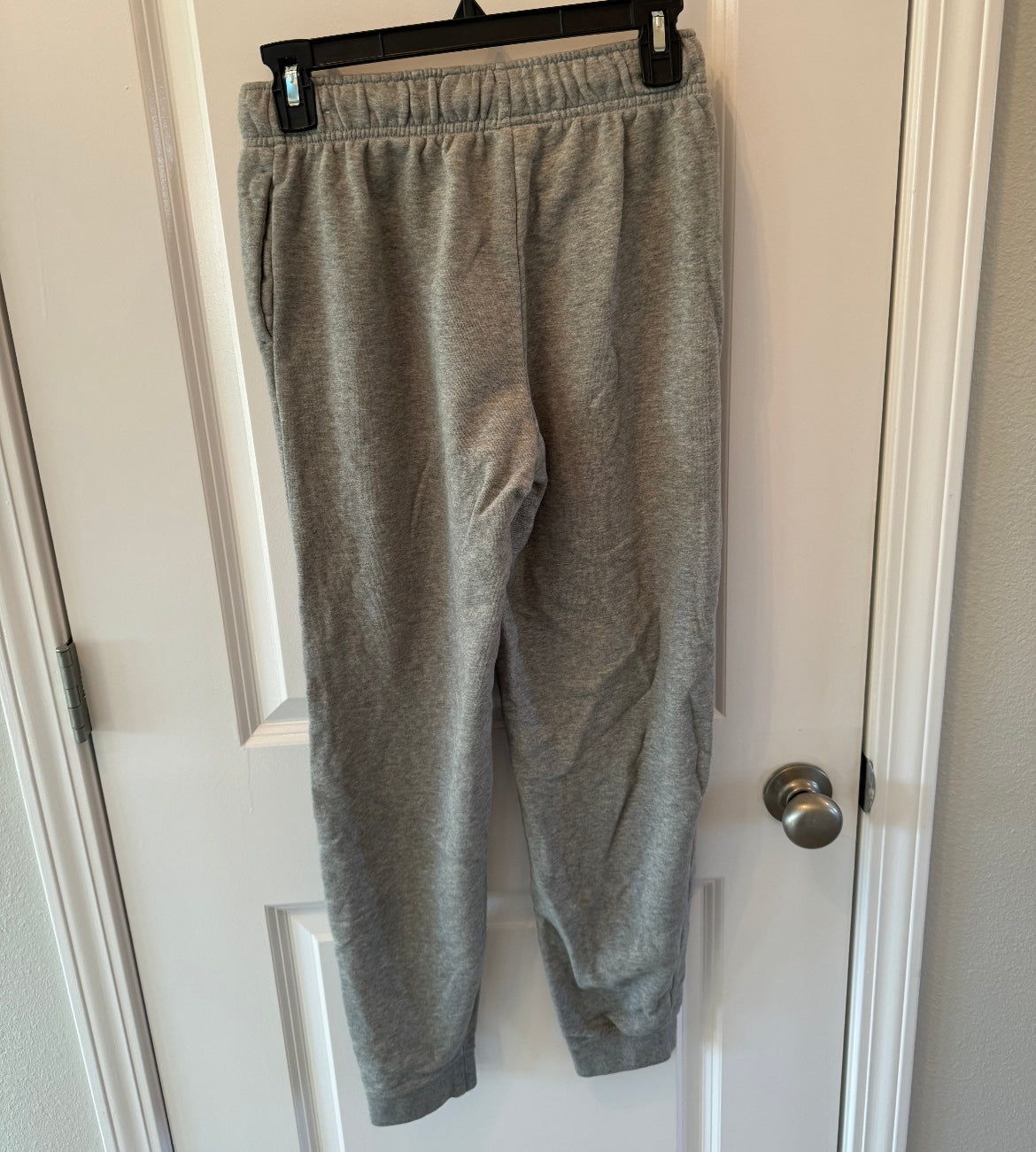 Nike Embroidered Logo Drawstring Sweatpants Women’s Size Small Heather Gray