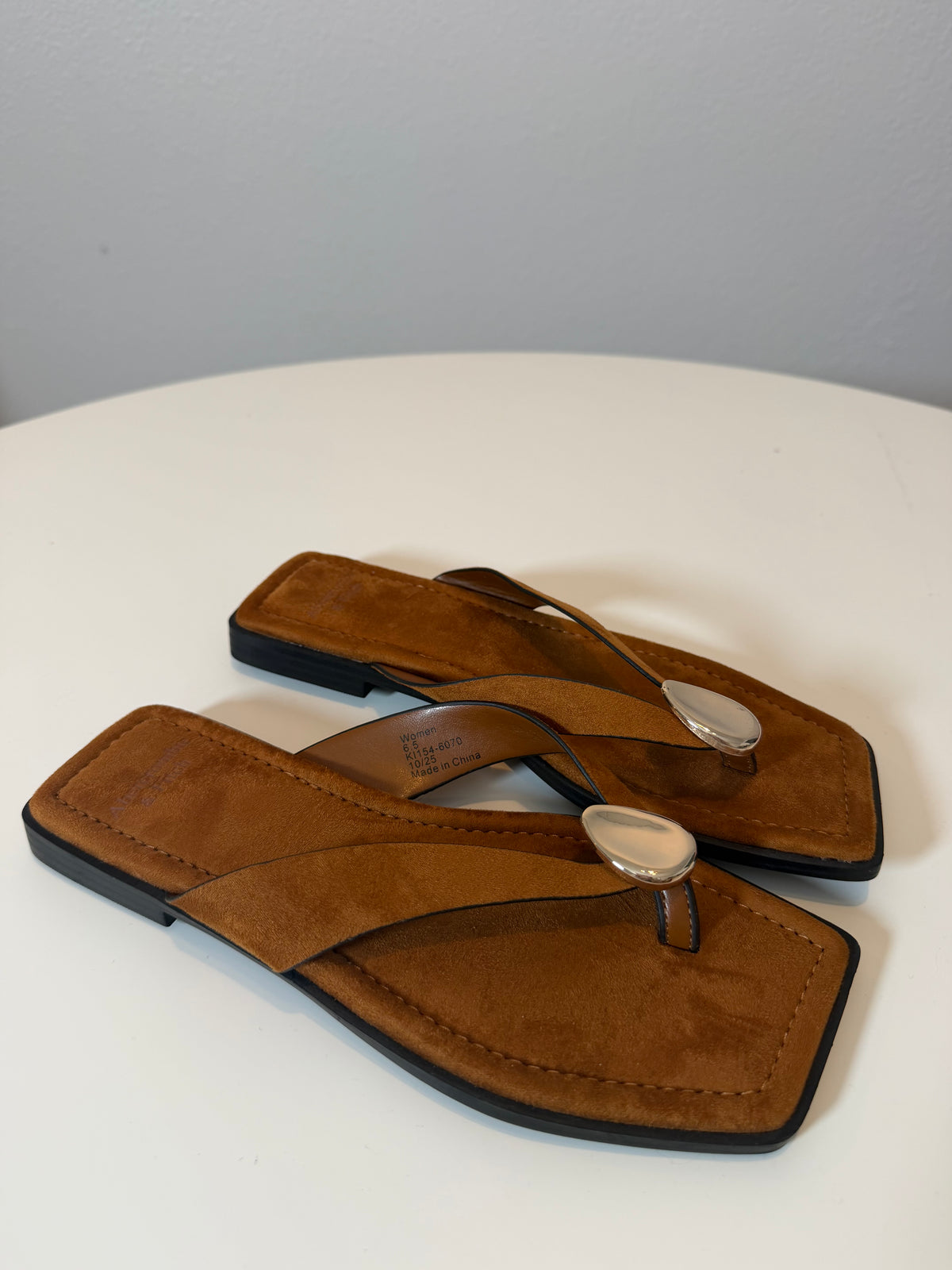 Abercrombie Women’s Sandals Size 6.5
