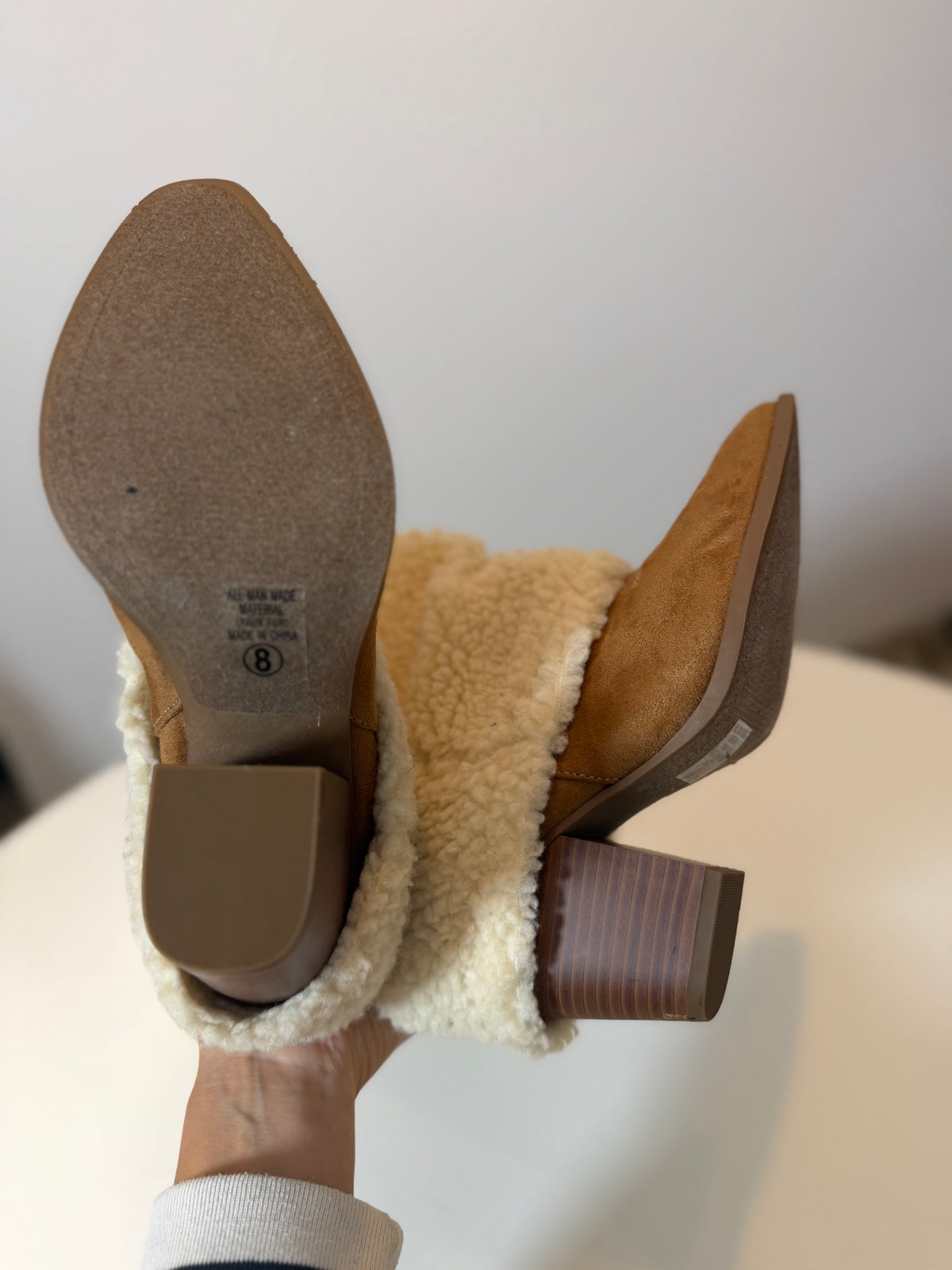 Vici Women’s Boots Size 8
