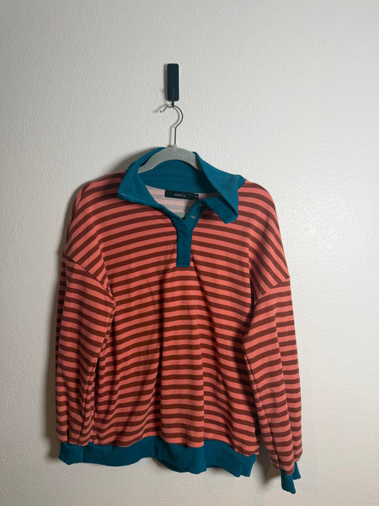 Women’s Sweatshirt Size Medium