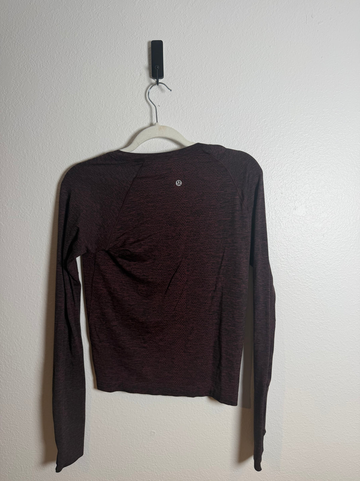 Women’s Lululemon Top Size 8